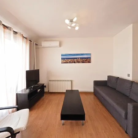 Sagrada Familia Attic Terrace Views Apartment Barcelona